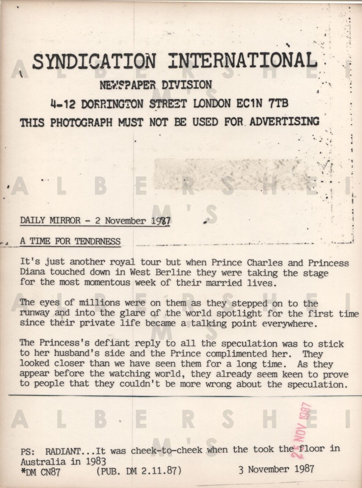 The Royals Dance the Night Away - Princess Diana & Prince Charles 1987 Original Photo