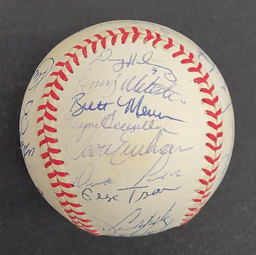 1993 Minnesota Twins Team Signed AUTO Baseball 30 sigs /w Kirby Puckett JSA LOA