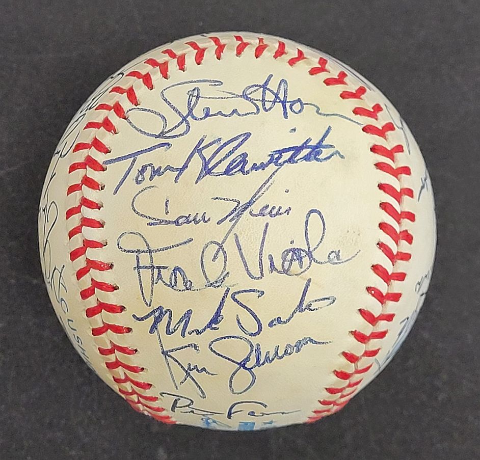 1985 Minnesota Twins Team Signed AUTO Baseball 26 sigs /w Kirby Puckett JSA LOA