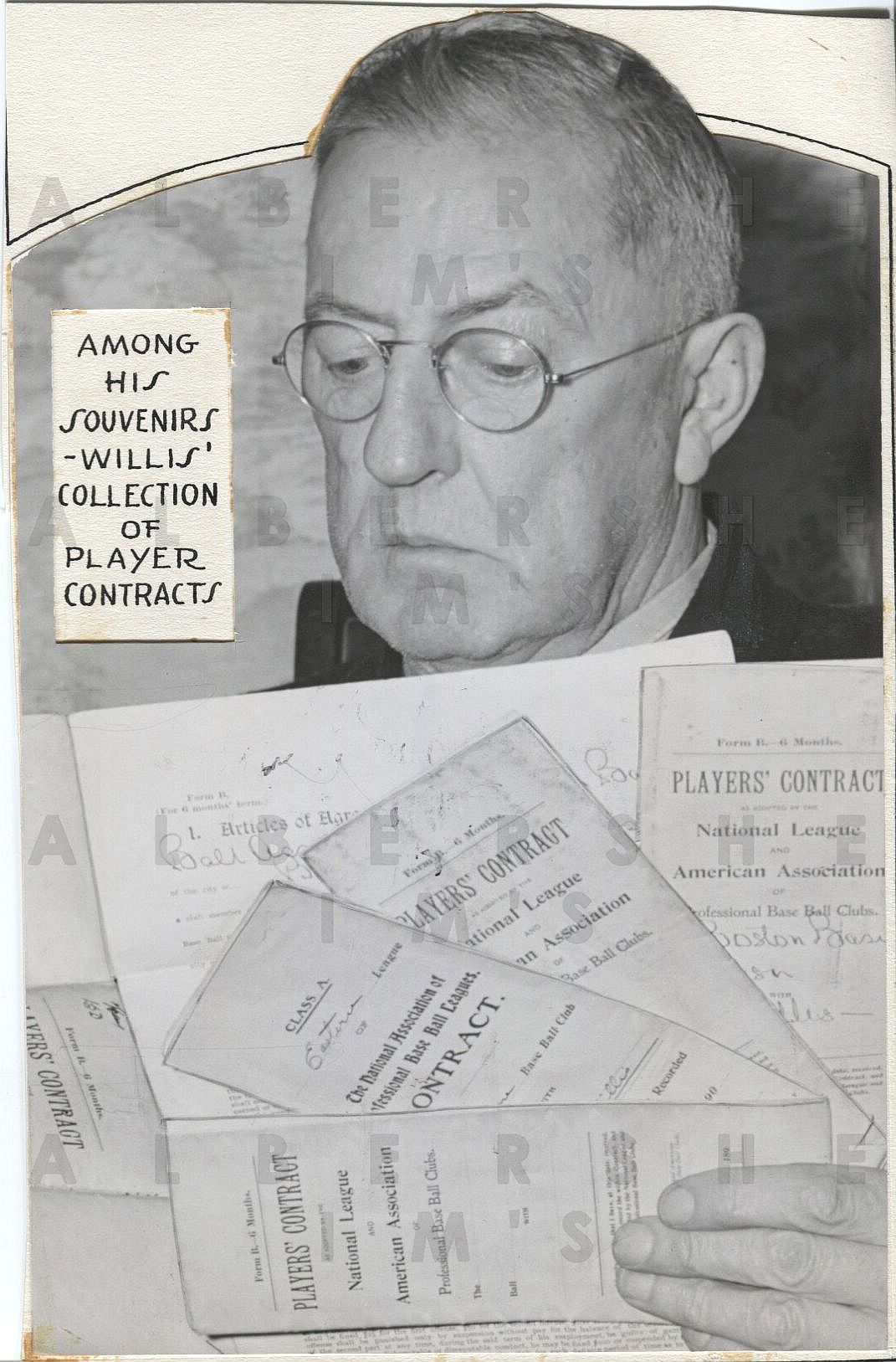 Hall of Famer - Vic Willis shows off his Contracts Original 1930's Photo