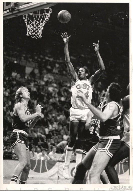 1986 Larry Bird & Kevin McHale vs. Cleveland Cavaliers Original TYPE I Photo