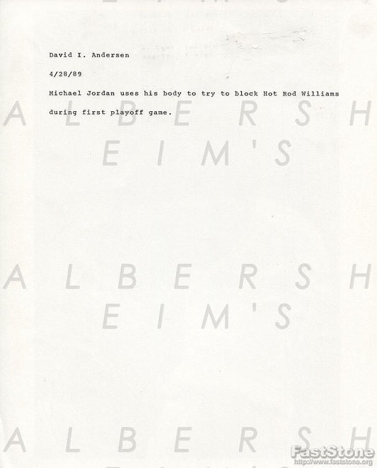 Michael Jordan Body Blocks Hot Rod Williams 1989 Press Photo