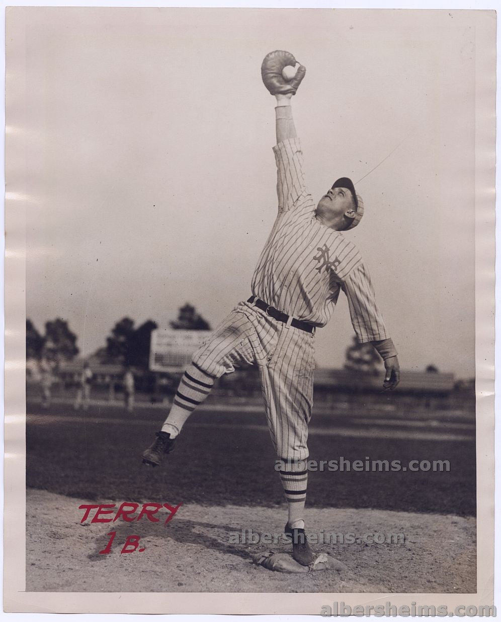 Circa 1923-24 Bill Terry NY Giants Baseball HOF AMAZING Rookie Original TYPE I Photo