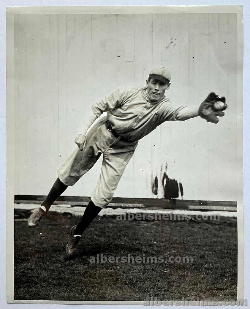 1915 Jack Warhop New York Yankees Early Pitching Star Original Press Photo