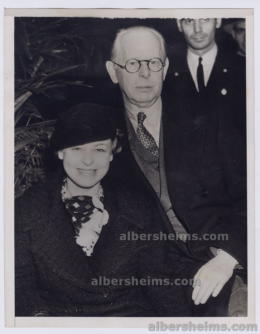 1940 Jesse Livermore Found Shot Dead "The Great Bear of Wall Street" with his Wife In Happier Times Original Press Photo