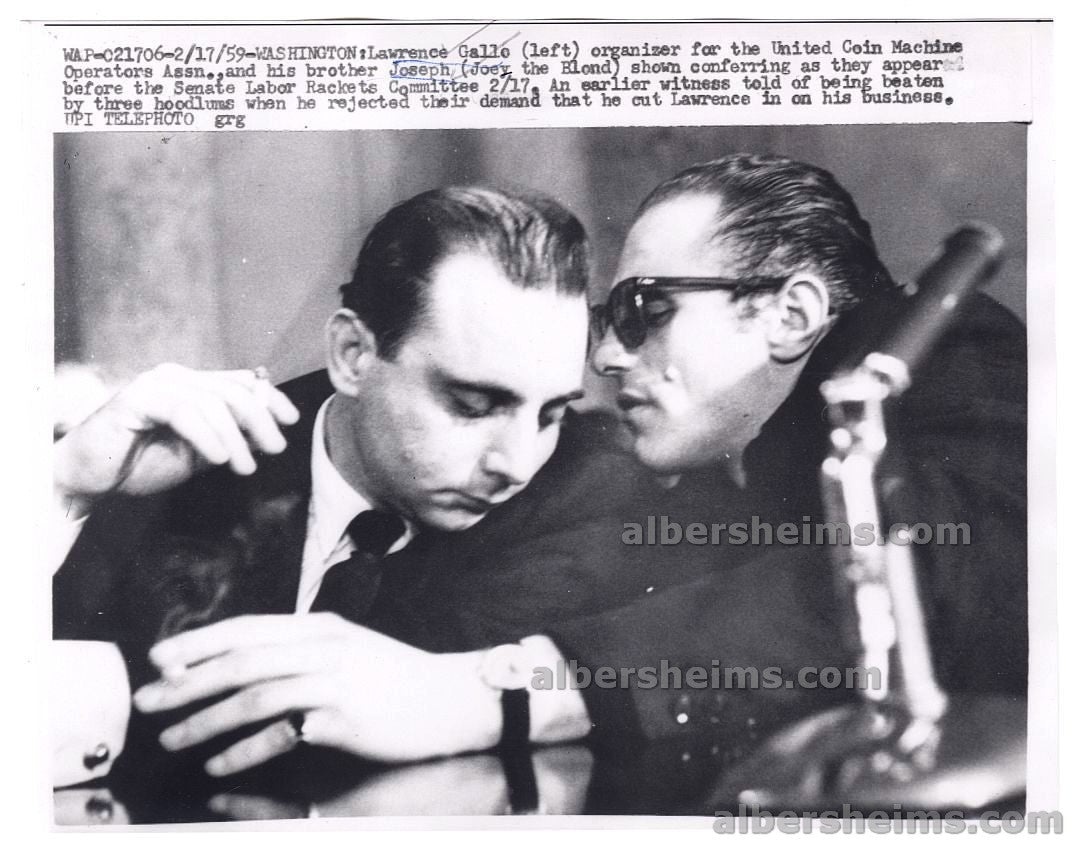 1959 Mob Boss Crazy Joe Gallo & Brother Larry Testify Before Senate Committee Original Press Photo