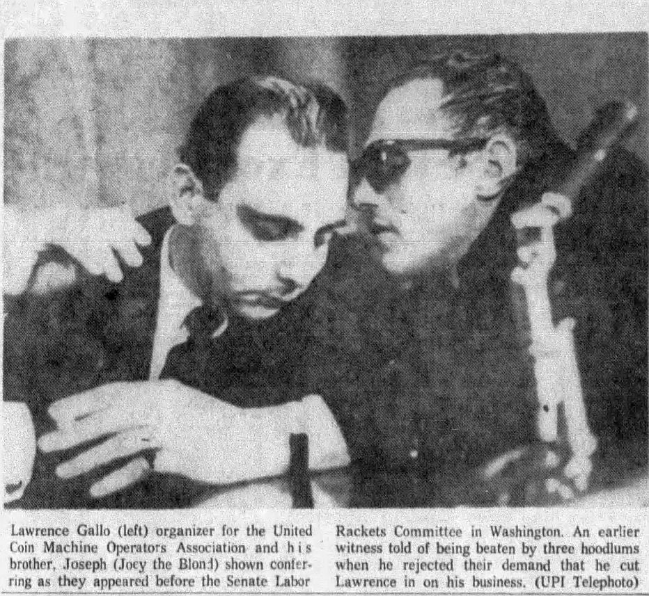 1959 Mob Boss Crazy Joe Gallo & Brother Larry Testify Before Senate Committee Original Press Photo