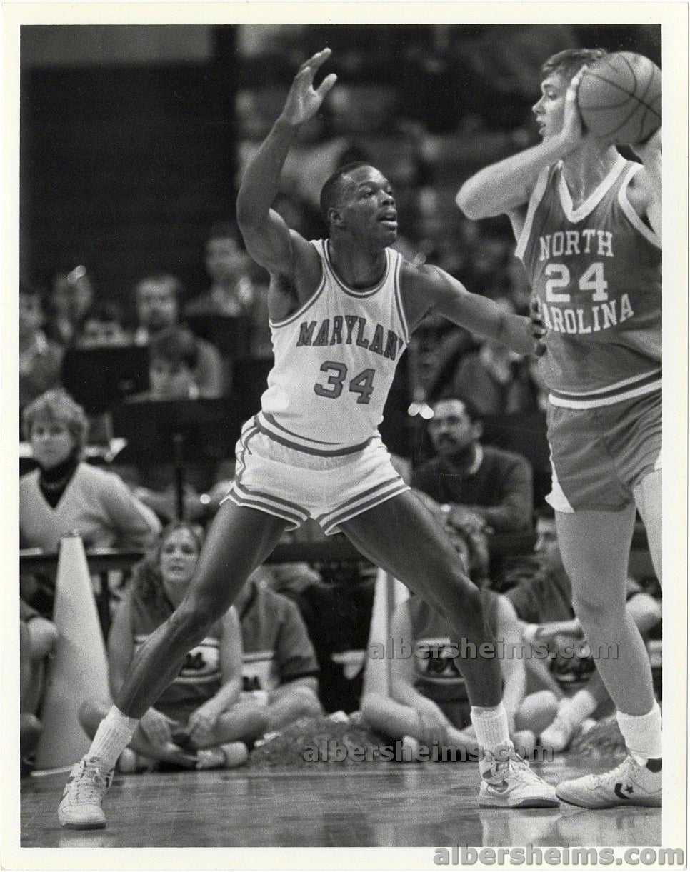 1986 Len Bias Maryland Basketball G.O.A.T. Boxes Out UNC Original TYPE I Photo  PSA/DNA LOA