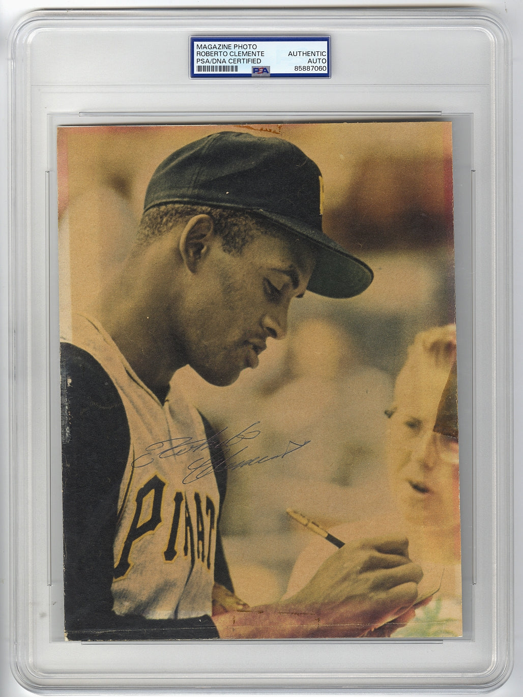 Roberto Clemente 1960s Signed Photo Pittsburgh Pirates Vintage Autograph PSA/DNA