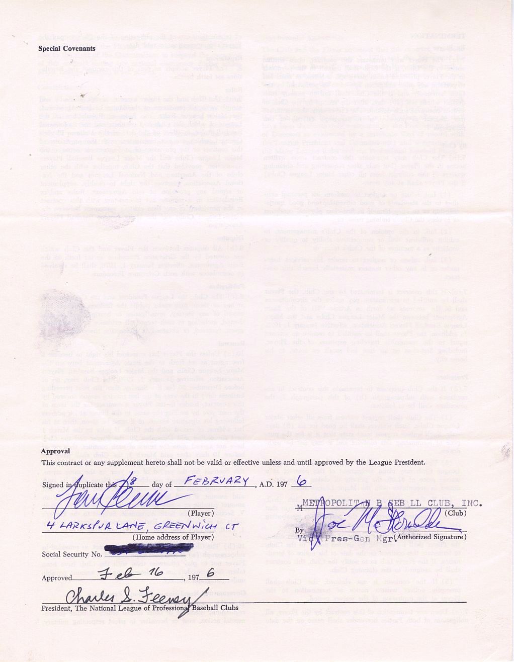 1976 Tom Seaver Signed AUTO Multi-Year New York Mets Baseball Contract Hall of Fame