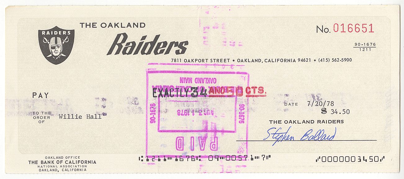 Willie Hall Signed AUTO 1978 Oakland Raiders NFL Football payroll Check