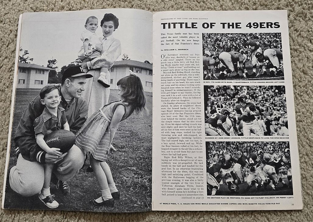 Y.A. Tittle Signed AUTO November 24, 1954 Sports Illustrated Full Magazine